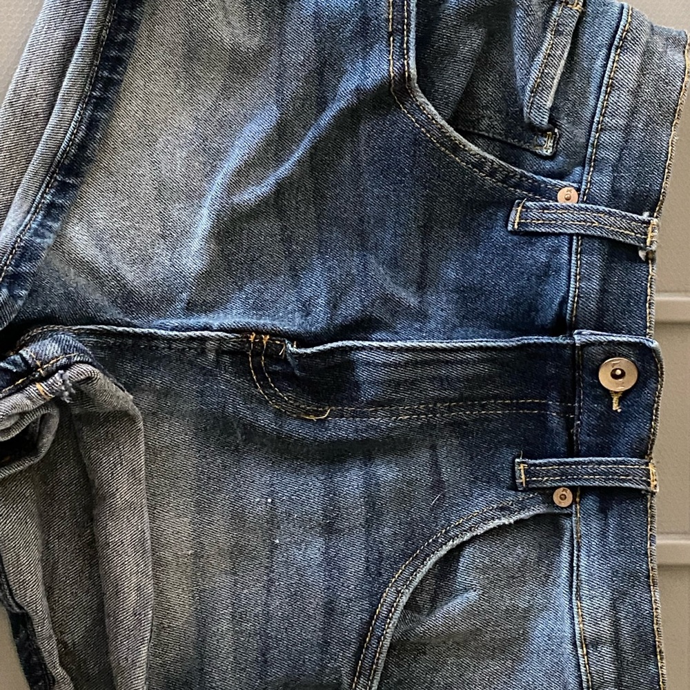 Kendal and Kylie high waisted jean shorts